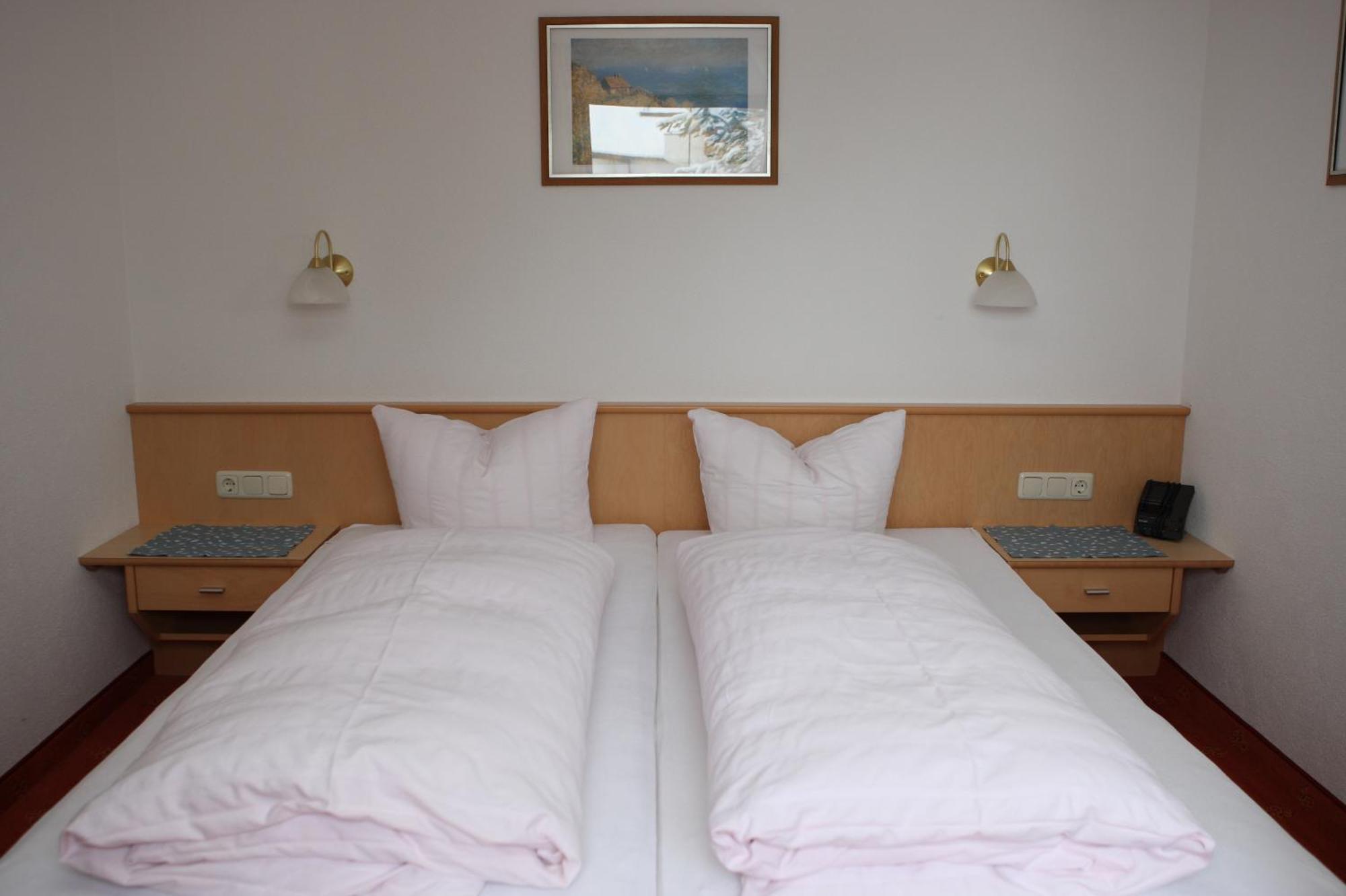 Hotel Garni Sonnenheim フィス エクステリア 写真