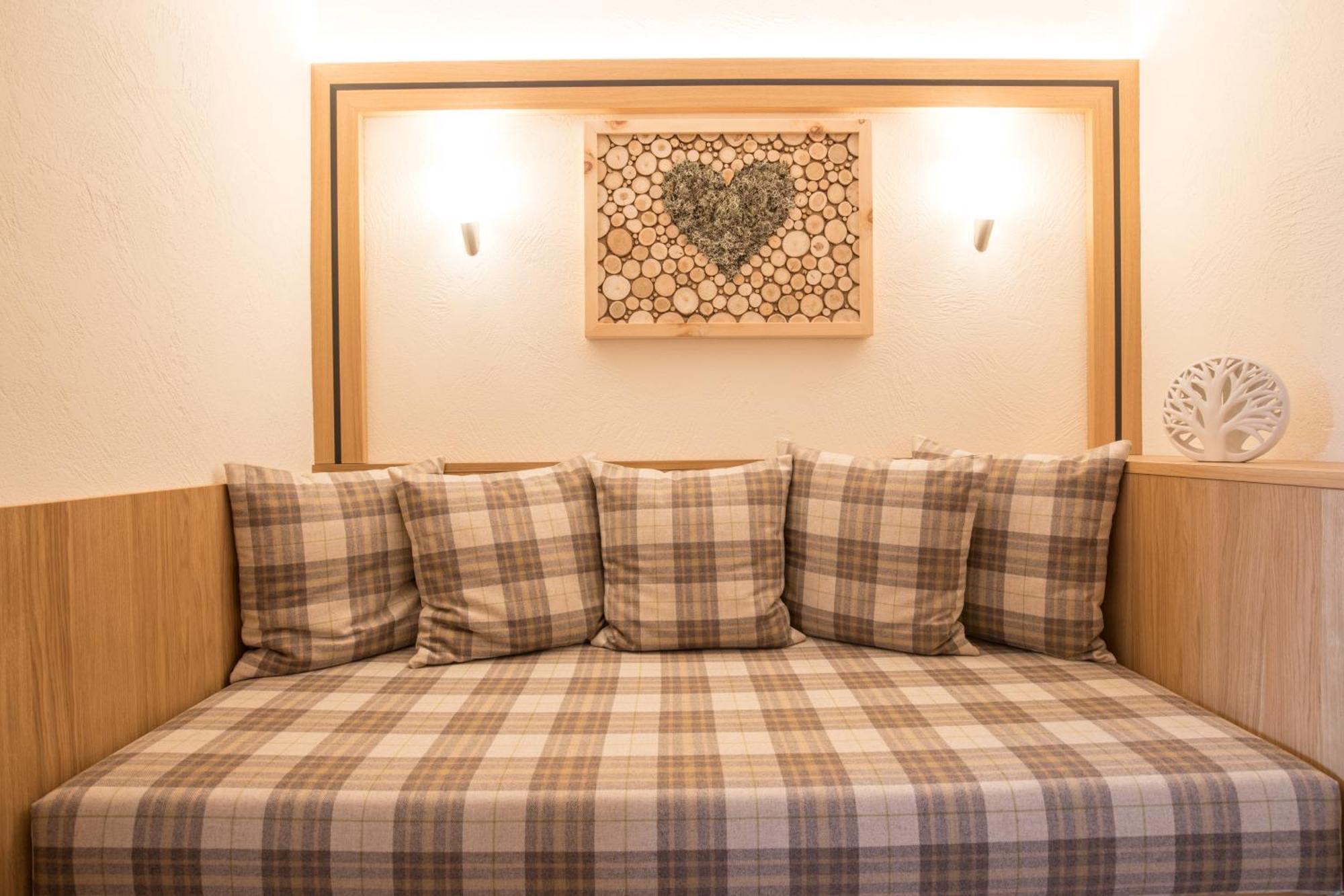 Hotel Garni Sonnenheim フィス エクステリア 写真